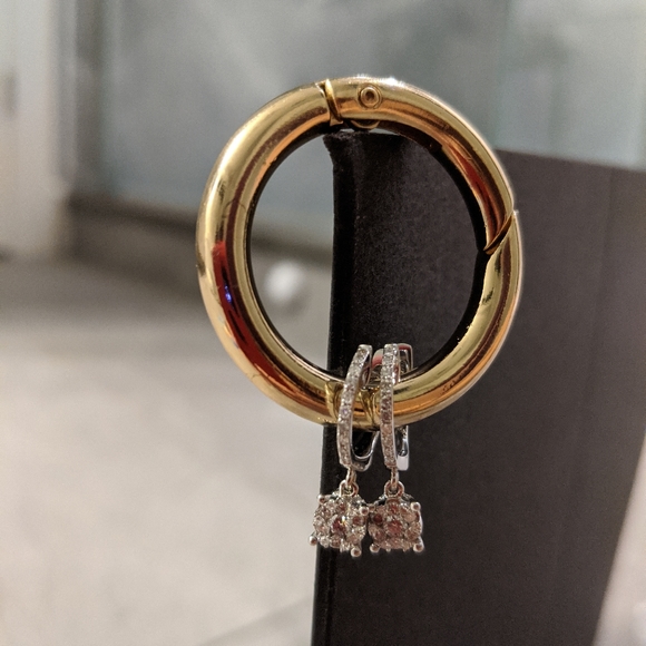 EFFY 14k white gold and diamond earrings 0.50 TCW - Picture 2 of 7